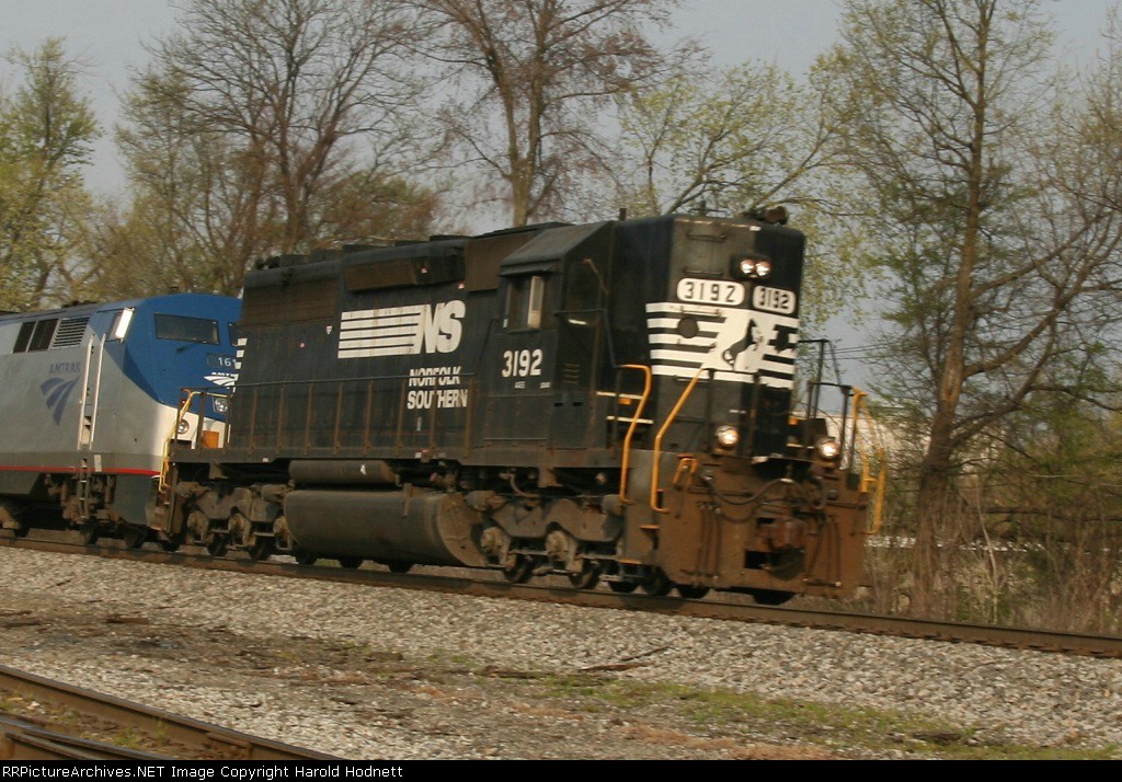 NS 3192 leads a very late Amtrak train 20 northbound at Aycock